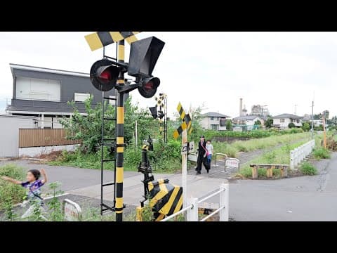 踏切もある廃線歩道 高麗川ポッポ道