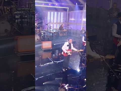 サザンオールスターズ「神様からの贈り物」スタジオライブ映像公開中🎸 - NEWオリジナル・アルバム『 #THANKYOUSOMUCH 』  #shorts