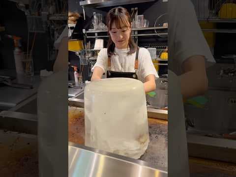 Ice cube grill cleaning 🧊 巨大氷で鉄板掃除