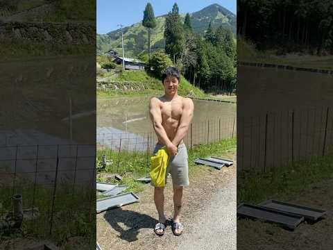 田植え中#筋肉　#田植え
