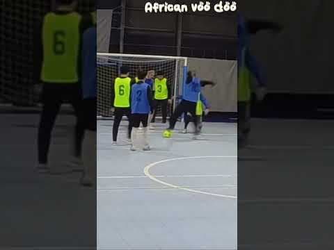 PulinhoとAfrican voo dooでの得点パターン セルフトンパ呼びを許さない #soccer #futsal #streetsoccer #streetfootball #skills