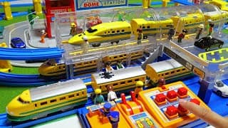 Old and new Doctor Yellow Town ☆ Tomica Town & transparent announcement station