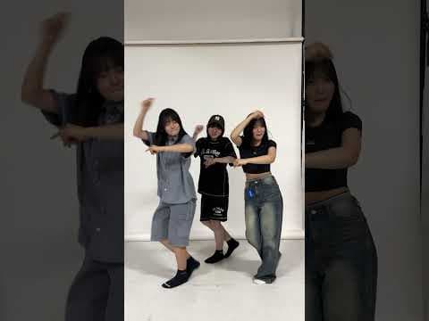 【即興ダンス】3姉妹でTikTokで流行ってる「みさえ、ドアを開けなさい」踊ってみた！#Shorts