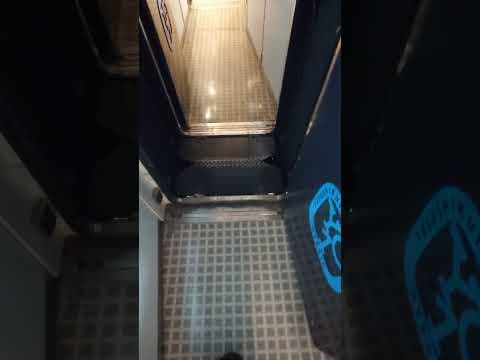 【渡り板】JR九州YC1系気動車 [gangway footplate] JR Kyushu YC1 series diesel railcar