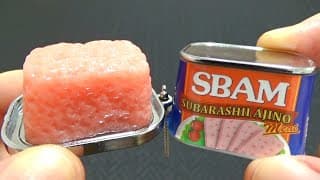 Canned Food & Replica keychains　缶詰キーホルダー　本物と比較