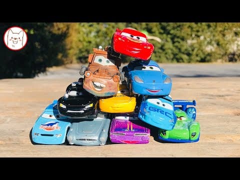 10 Disney Cars, Ligthning Mqueen, King, Matter  Tomica